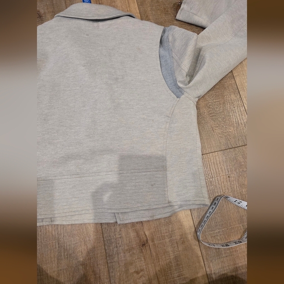 Kit And Ace Triumph Moto Style Crop Jacket In Light Grey (Retails $295) - Picture 6 of 7